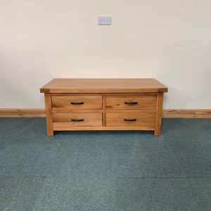 Large, Solid Oak, Double Sided Coffee Table. (CT124)