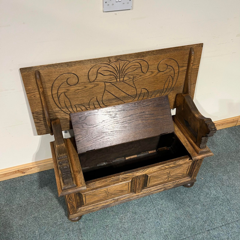 Medium Sized, Low, Solid Oak, Carved, Monks Bench. (MB148) - Image 3