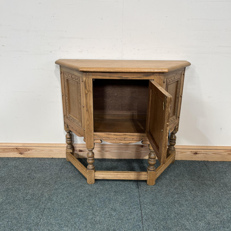 (O195) Small, Old Charm, Oak, Canted Pedestal Cabinet. - Image 2