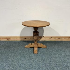 Small, Old Charm, Carved Solid Oak, Round Side Table. (O198)