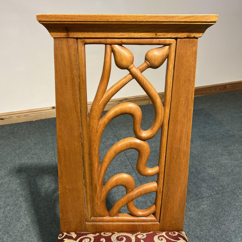 Mahogany, Patterned Padded Seated, Feature Chair. (C115) - The Restored ...