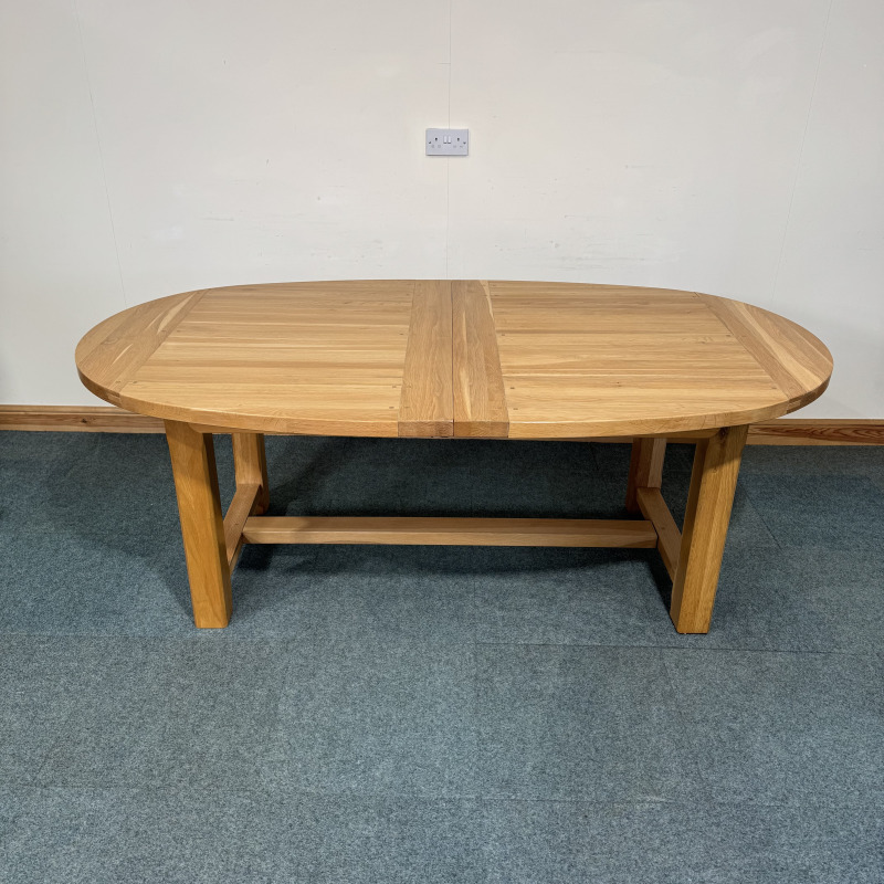 (TC343) Large, Oval, Solid Oak, Fixed Table and 6 Chairs. - Image 9