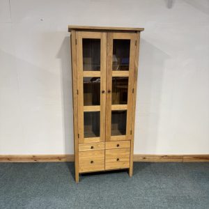 Medium Sized, Solid Oak, Glazed Display Unit. (DU143)