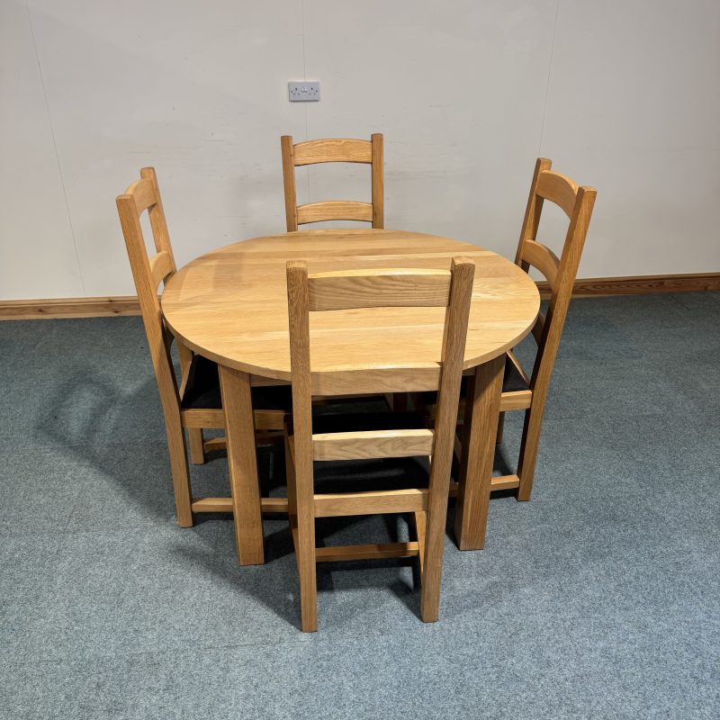 (TC357) Small, Round, Solid Oak, 1 Leaf Extending Table and 4 Chairs. - Image 2