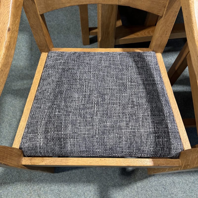 (TC359) Extra Large, French, Solid Oak, 2 Leaf Extending Table and 8 Chairs. - Image 7