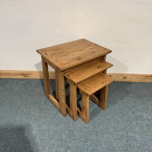 Small, Solid Oak, Nest of 3 Tables. (N124)