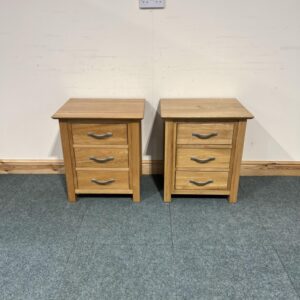 2 Large, Solid Oak Bedsides. (BS191)