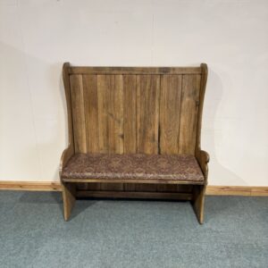 Large, Antique, Solid Oak Settle. (MB176)